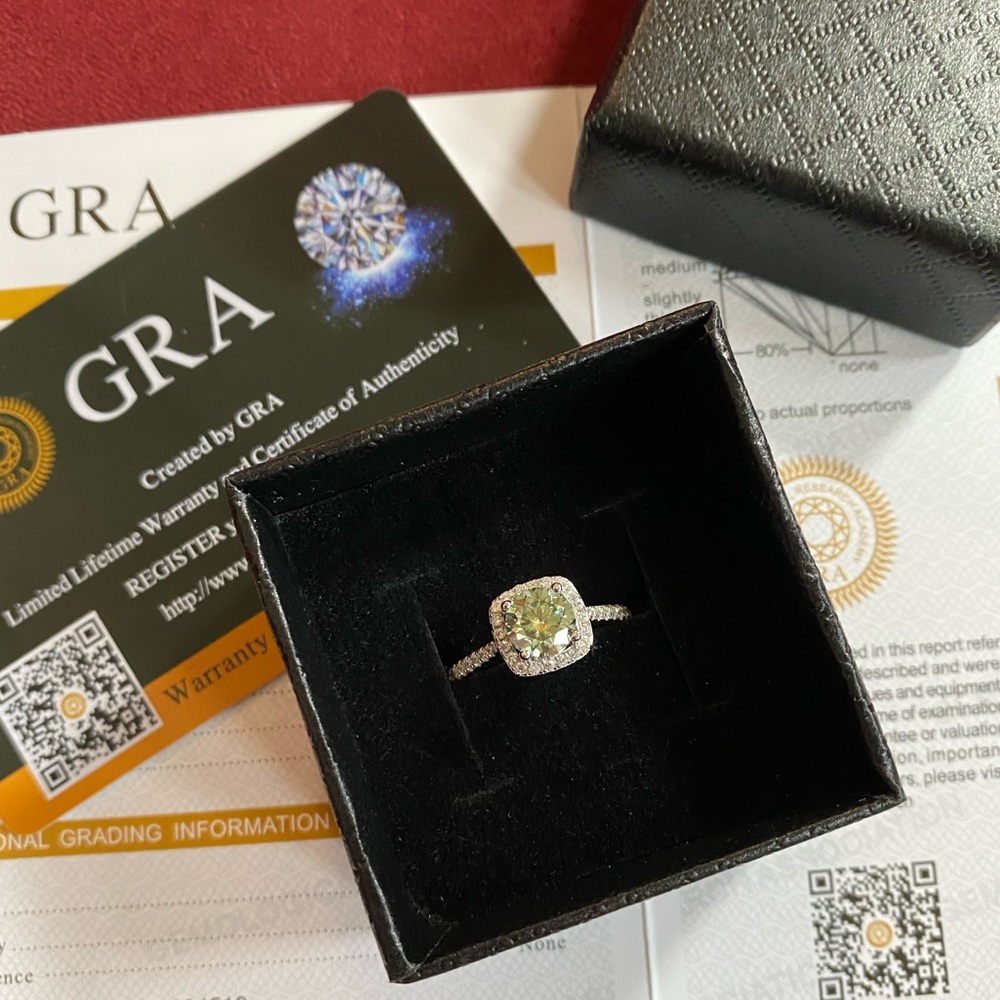 GRA Certified Genuine Light Green Moissanite Halo in 925 Sterling Silver ring